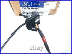 Genesis Sedan 2009-10-11 Rear Backup Reverse Camera OEM Rear View Parking Camera