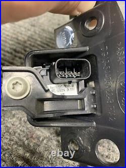 OEM 2013-2019 Ford Taurus Decklid Backup Reverse Camera WithBracket (7035)